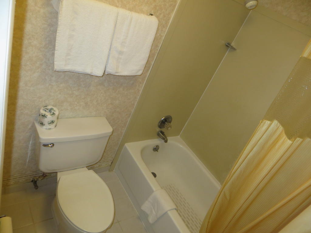 Days Inn By Wyndham Andalusia Habitación foto